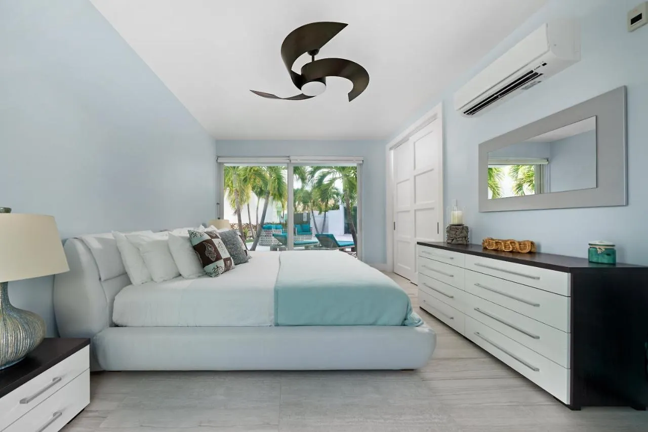 Casa Del Mar Villa Jimmy Hill 0*,  Bahamas